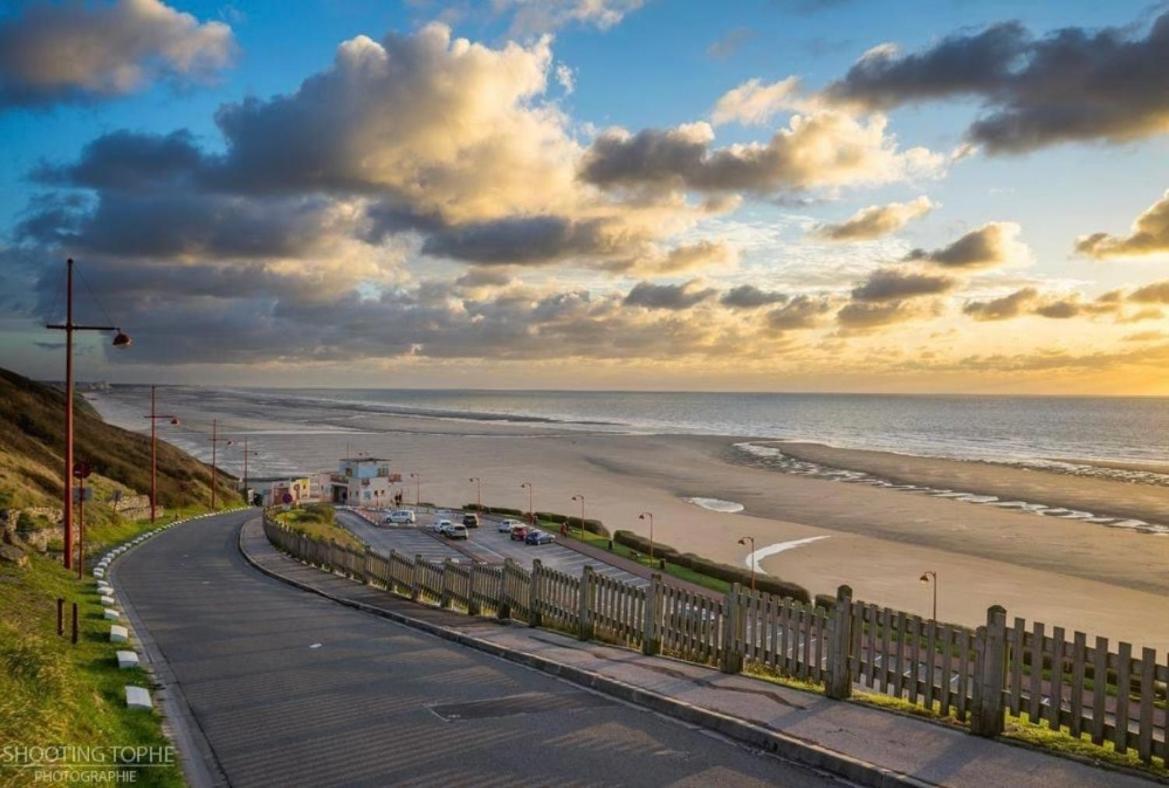 Maison 2 Chambres, Terrasse, Proche De La Plage N'2 Équihen-Plage Exteriör bild